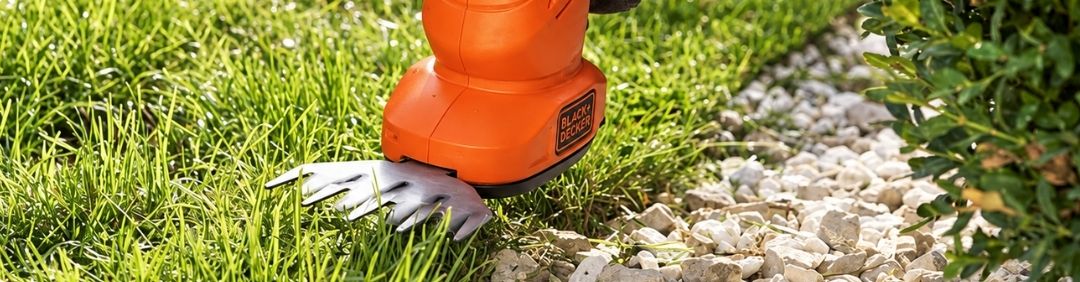 Les meilleures cisailles &agrave; gazon &agrave; batterie Black & Decker en promotion sur AgriEuro