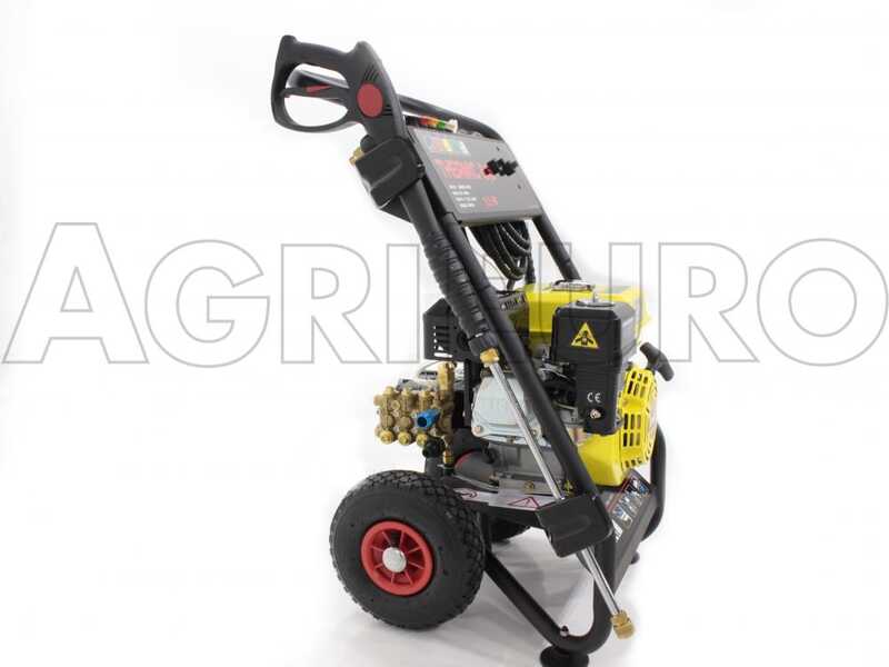 Nettoyeur haute pression thermique Lavor Pro Thermic 6,5 avec moteur 196 cm&sup3; &agrave; essence - 210 bar