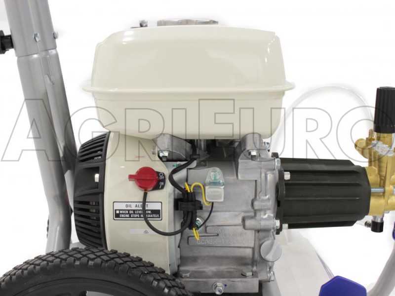 Nettoyeur haute pression thermique Annovi &amp; Reverberi AR 1440 avec moteur Honda GP 160 &agrave; essence