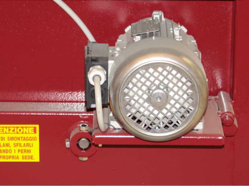 Scie &agrave; ruban &eacute;lectrique AgriEuro 600 RE, scie avec moteur &eacute;lectrique triphas&eacute; 3 Hp