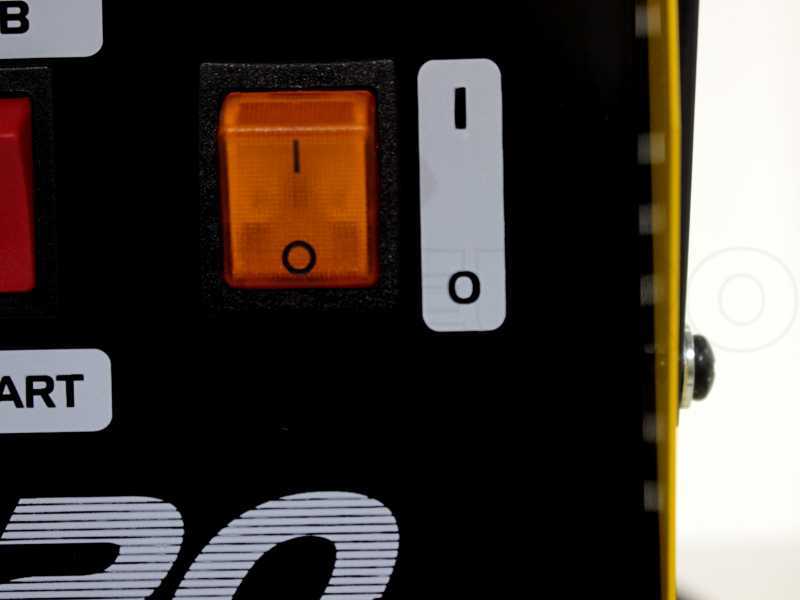 Deca CLASS BOOSTER 220A - Chargeur de batterie - d&eacute;marreur - monophas&eacute; - batteries 12-24V