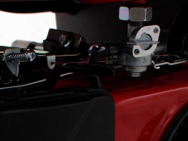 GeoTech-Pro GGP 3500 ES - Groupe &eacute;lectrog&egrave;ne sur chariot avec AVR 3 kW - Continue 2.8 kw Monophas&eacute;