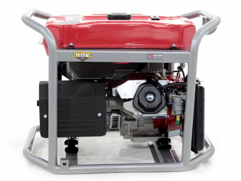 GeoTech-Pro GGP 8000-3 - Groupe &eacute;lectrog&egrave;ne sur chariot avec AVR 6.6 kW - Continue 6 kw Triphas&eacute;