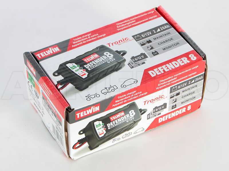 Telwin Defender 8 - Chargeur de batterie et mainteneur de charge intelligent - batteries au plomb 6/12V
