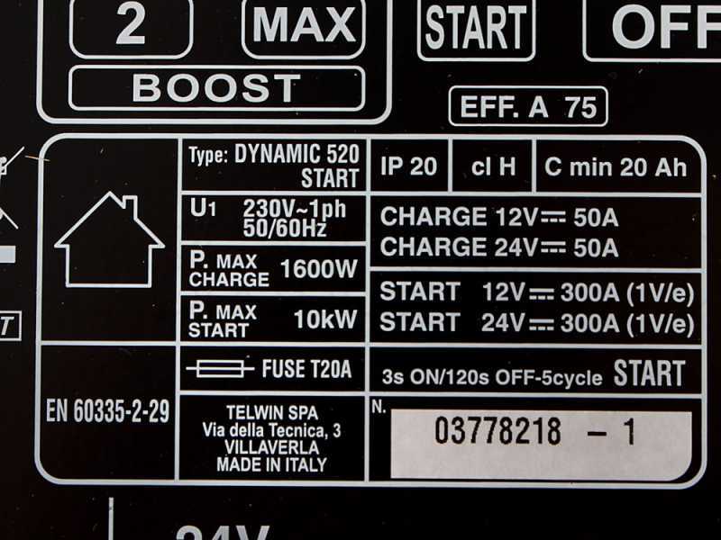 Telwin Dynamic 520 Start - Chargeur de voiture et d&eacute;marreur - batteries humides/d&eacute;marrage-arr&ecirc;t 12/24V