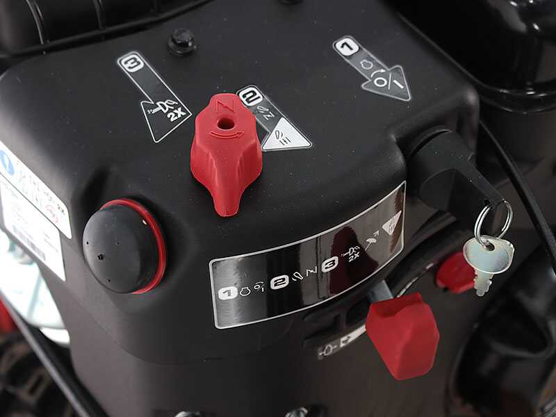 GeoTech-Pro STP1176 WEBS - Fraise &agrave; neige thermique - B&amp;S 1450 Snow