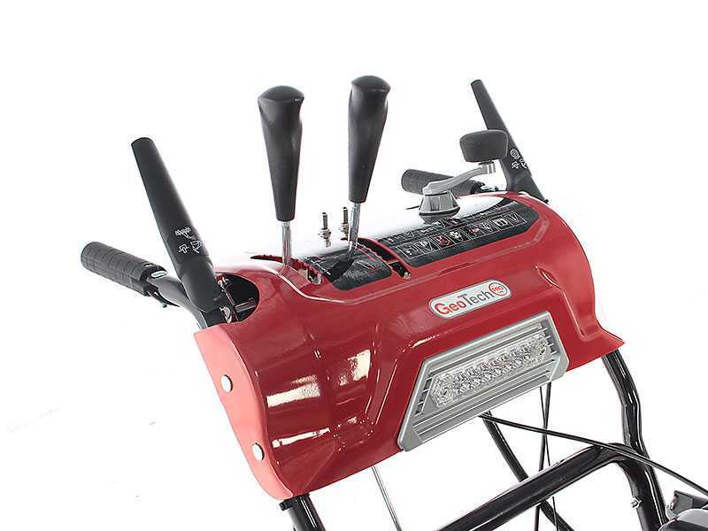 GeoTech-Pro STP1587 TEBS - Fraise &agrave; neige thermique - &agrave; chenilles - B&amp;S 2100