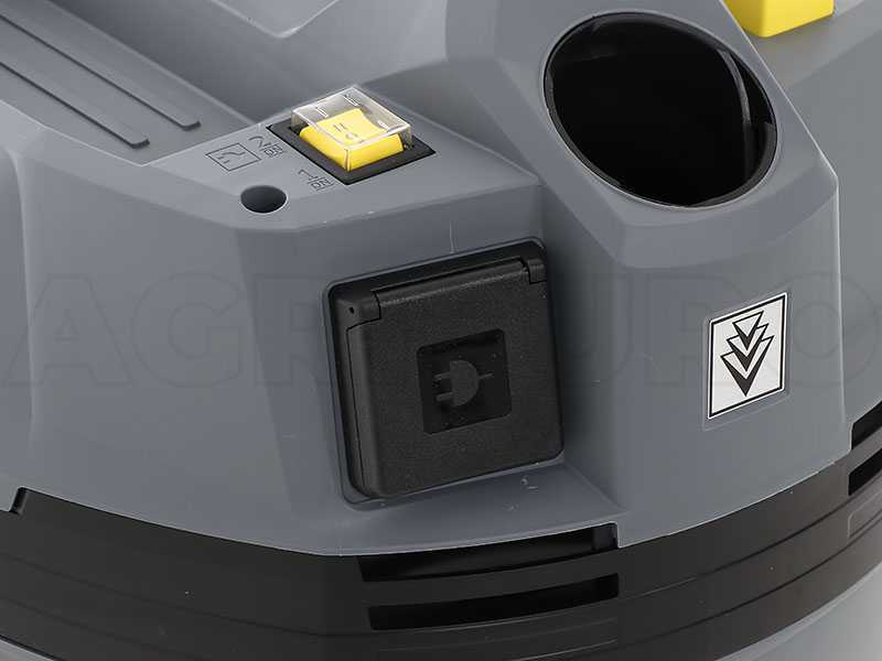 Karcher Pro NT 22/1 Ap Te L - Aspirateur solides et liquides - Bidon 22 L - 1300 W