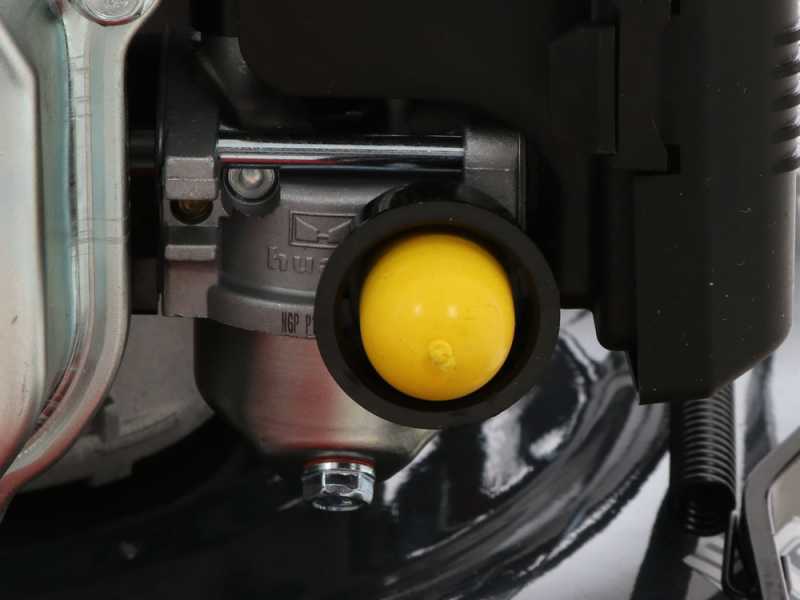 Tondeuse autotract&eacute;e Ama NRT 525 - 4 en 1: ramassage, mulching, &eacute;jection lat&eacute;rale, post&eacute;rieure