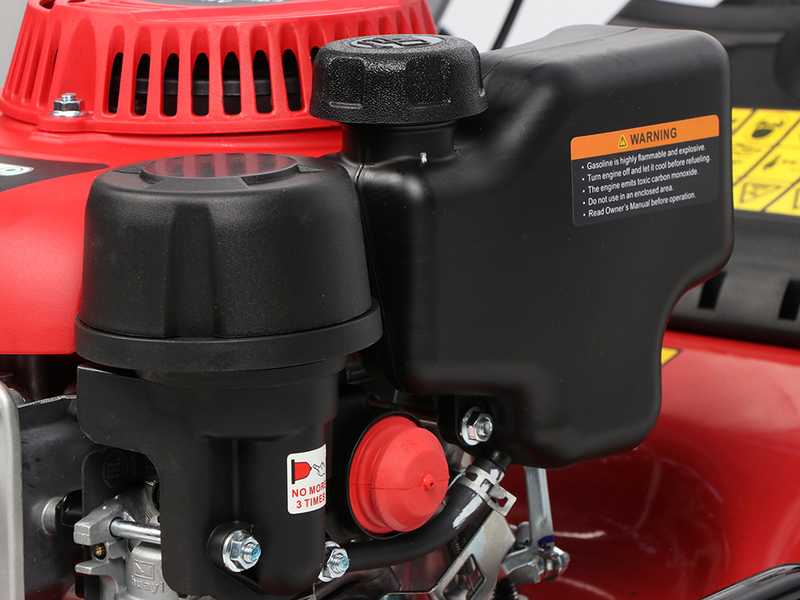 Tondeuse &agrave; gazon thermique GeoTech S41-130 B - &agrave; pouss&eacute;e manuelle 2en1 ramassage + &eacute;jection post&eacute;rieure