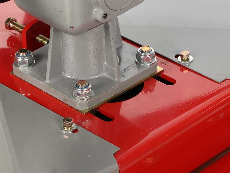 GeoTech-Pro TLP 180 - Plateau de coupe pour tracteur &ndash; 3 rotors &agrave; 1 lame