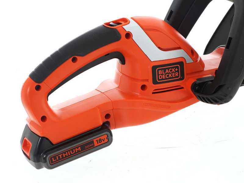 Taille-haie &agrave; batterie Black &amp; Decker GTC1845L20-QW 18V - batterie  2 Ah - lamier 45 cm