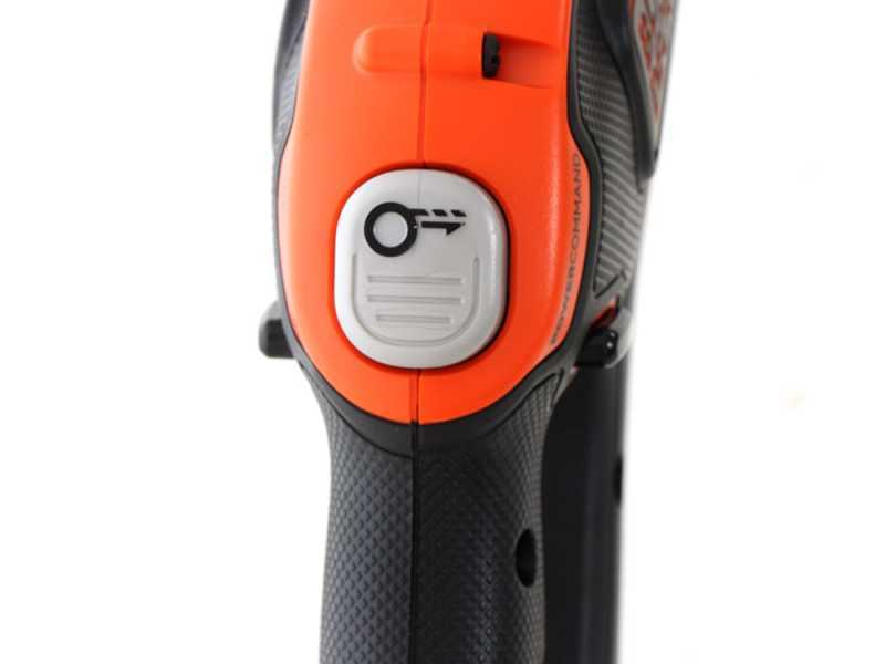 Black &amp; Decker STC1840EPC-QW - Coupe-bordures &agrave; batterie - 18V 4Ah