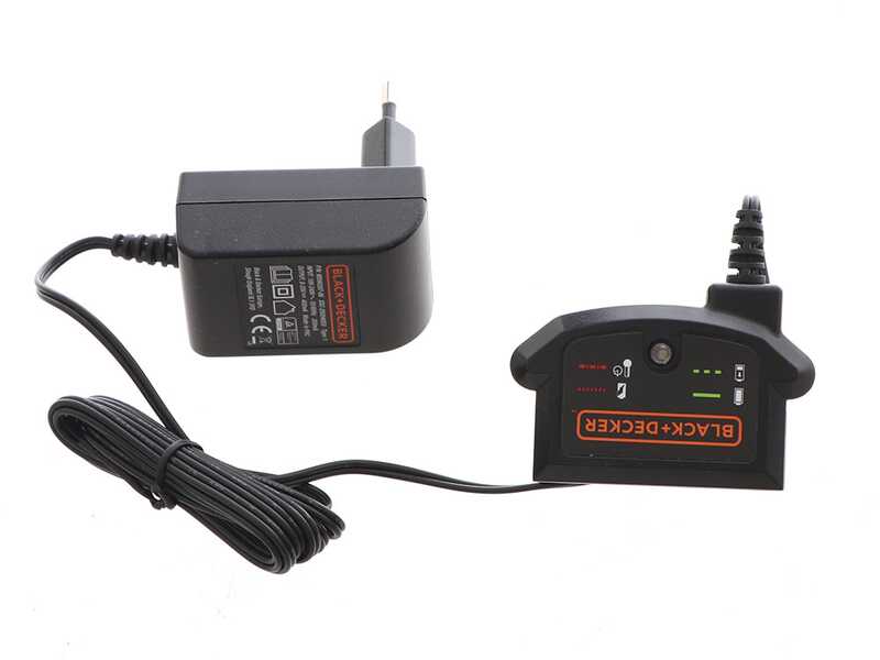 Black &amp; Decker STC1820CM-QW - Coupe-bordure 18V 2Ah + une batterie 18V 2Ah offerte