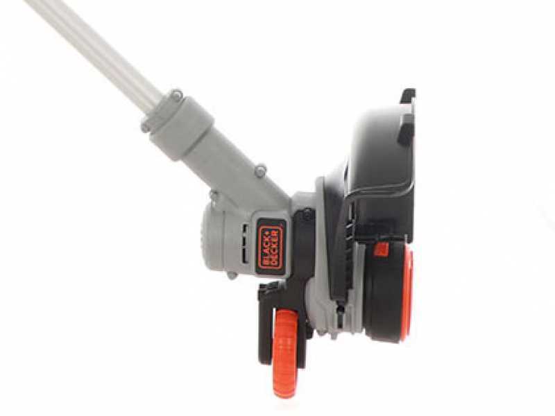 Black &amp; Decker STC1820CM-QW - Coupe-bordures 3 en 1 - 18V - 2Ah