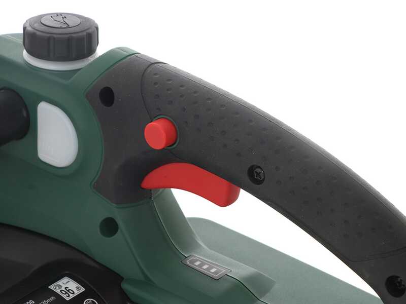 Bosch UniversalChain 18 - Tron&ccedil;onneuse &eacute;lectrique sans fil 18V 2,5Ah - Ultra-l&eacute;g&egrave;re