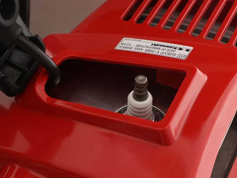 Attila ADG 53 KC-Z - D&eacute;broussailleuse &agrave; dos multifonction - Moteur 2T Kawasaki TJ53E