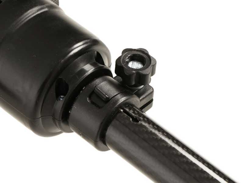 Peigne vibreur &eacute;lectrique Agrotechnic X.4 Full Carbon - perche carbone 200 cm - l&eacute;ger