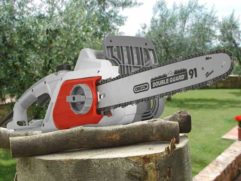 IKRA IECS 2240 TF - Tronçonneuse électrrique de 2200W - Lame de 40 cm