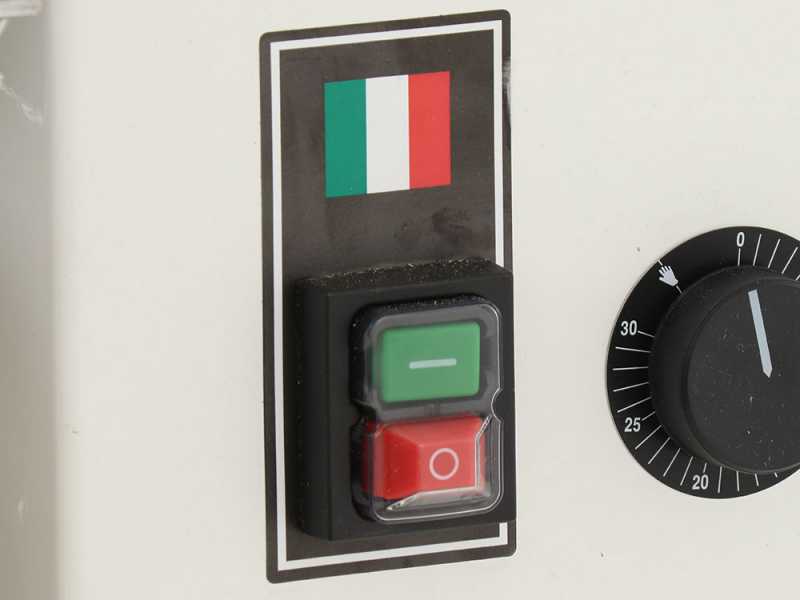 P&eacute;trin &agrave; spirale professionnel Seven Italy GH 15 - 400 V - Avec roues et Minuterie
