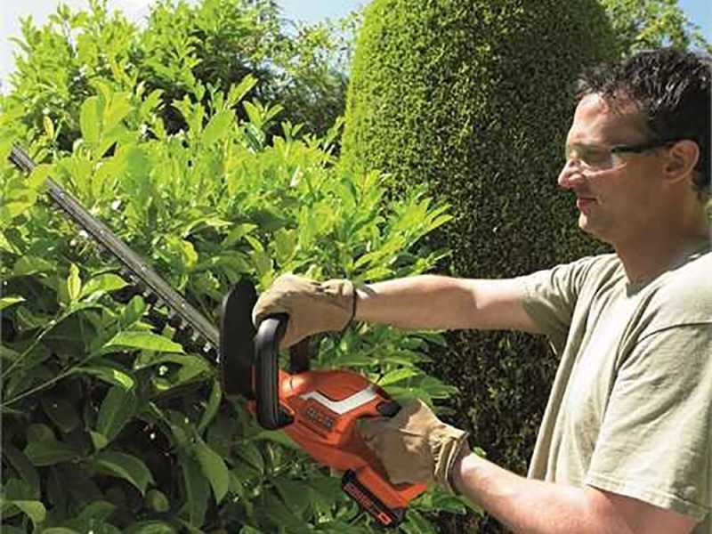 Tondeuse thermique tract&eacute;e GRINDER 52 VH  - Avec moteur Honda GCVx 200  - Coupe 52cm - double lame mulching