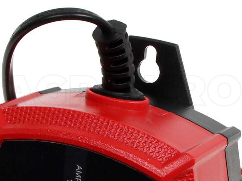 Einhell CE-BC 6M - Chargeur de voiture automatique - 12V - batteries de voiture et moto jusqu'&agrave; 150A