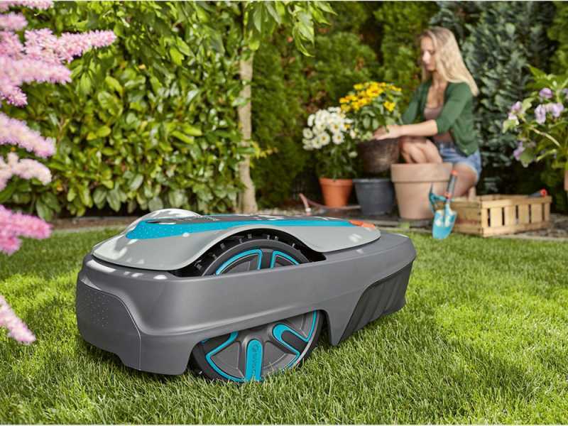 Gardena SILENO city 250 - Robot tondeuse avec fil p&eacute;riph&eacute;rique
