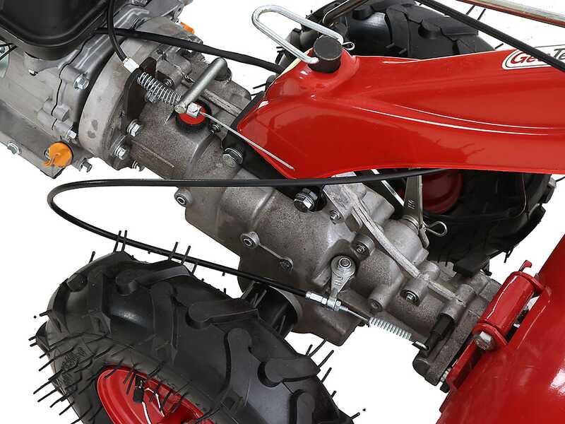 Motoculteur Geotech MCT 650 avec moteur Loncin &agrave; essence de 196cm3 - 6.5HP