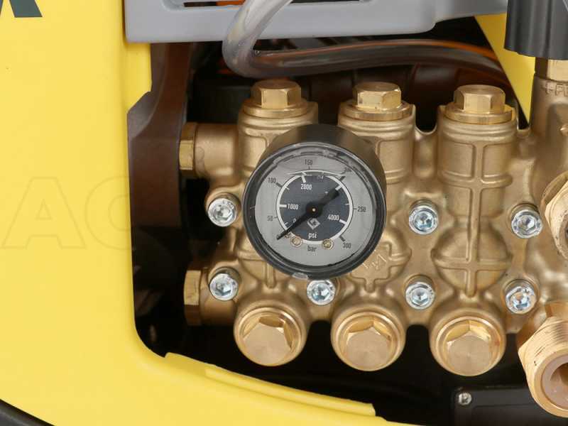 Nettoyeur haute pression Lavorwash &agrave; froid Lavor Arizona GL - &Eacute;lectrique &agrave; eau froide 150 bars max
