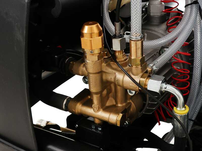 Nettoyeur haute pression &agrave; eau chaude Lavor NPX 1211 GX - &Eacute;lectrique &agrave; chaud - Pression 150 bar max