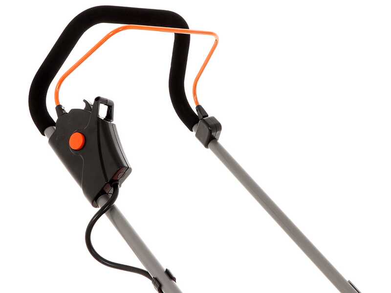 Tondeuse &agrave; gazon &eacute;lectrique &agrave; batterie Black &amp; Decker BCMW33184L2-QW - 36V 4Ah + une batterie 18V 2Ah offerte