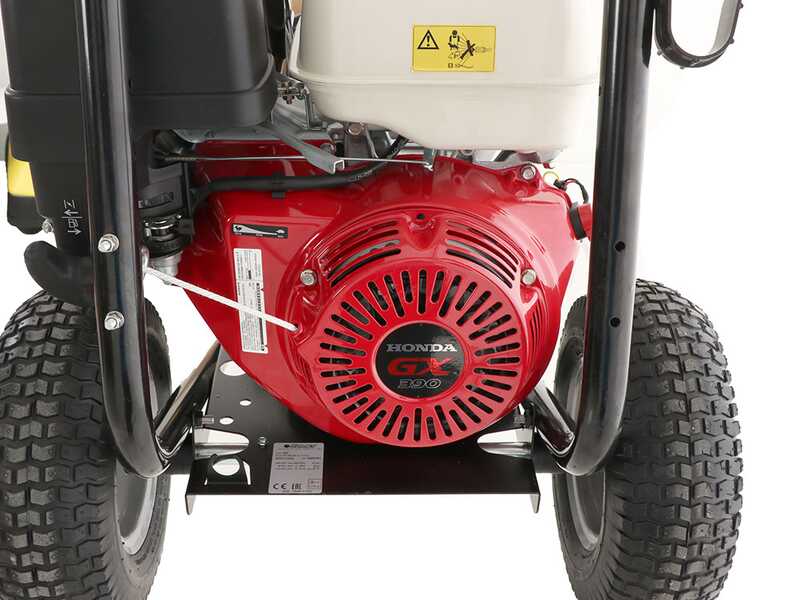 Nettoyeur haute pression Comet FDX Blade XL 13.15 - Moteur Honda GX 390 - 12 HP - 310 Bar