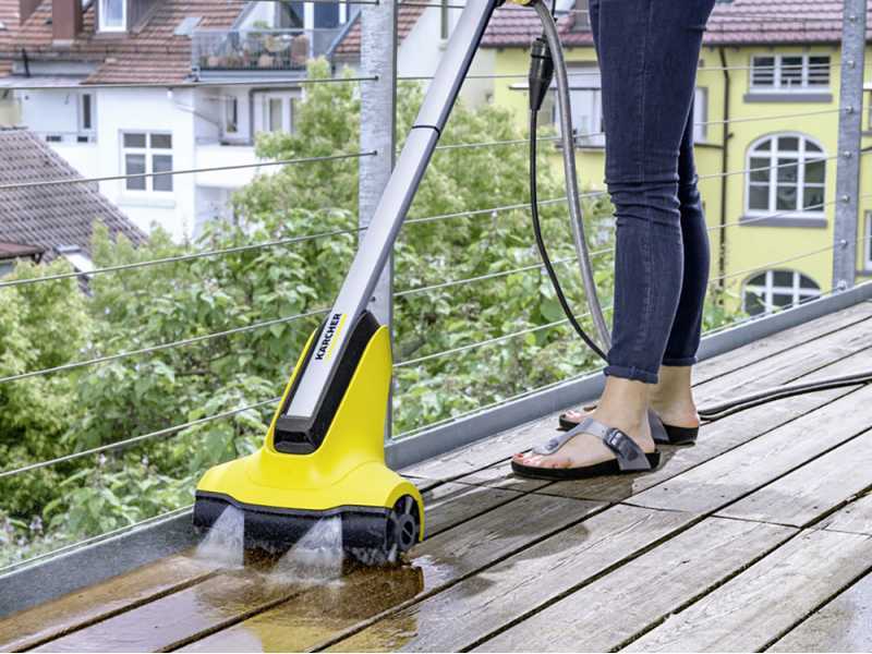 Nettoyeur de sol Karcher PCL 4 - nettoyeur de sol avec brosses &agrave; rouleaux - 600 W