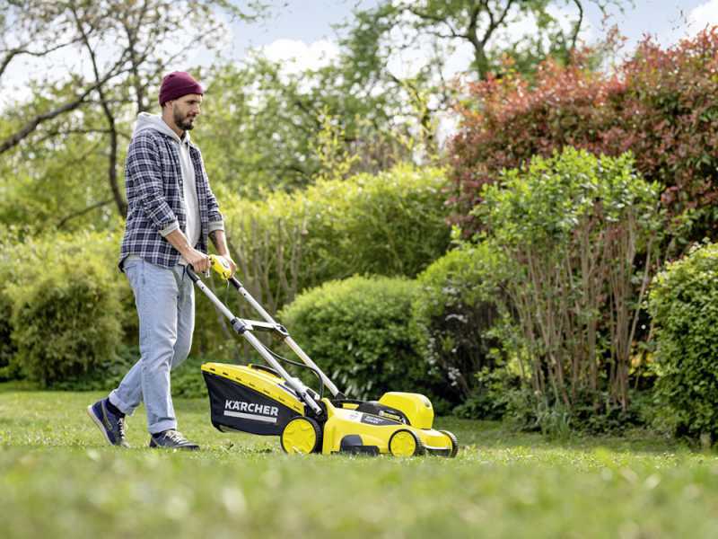 Tondeuse &eacute;lectrique &agrave; batterie Kacher LMO 36-40 - Avec bac de ramassage