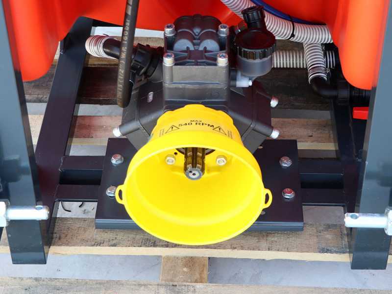 Dal Degan ILEO 400 L - Pulv&eacute;risateur &agrave; tracteur - pompe YP 70