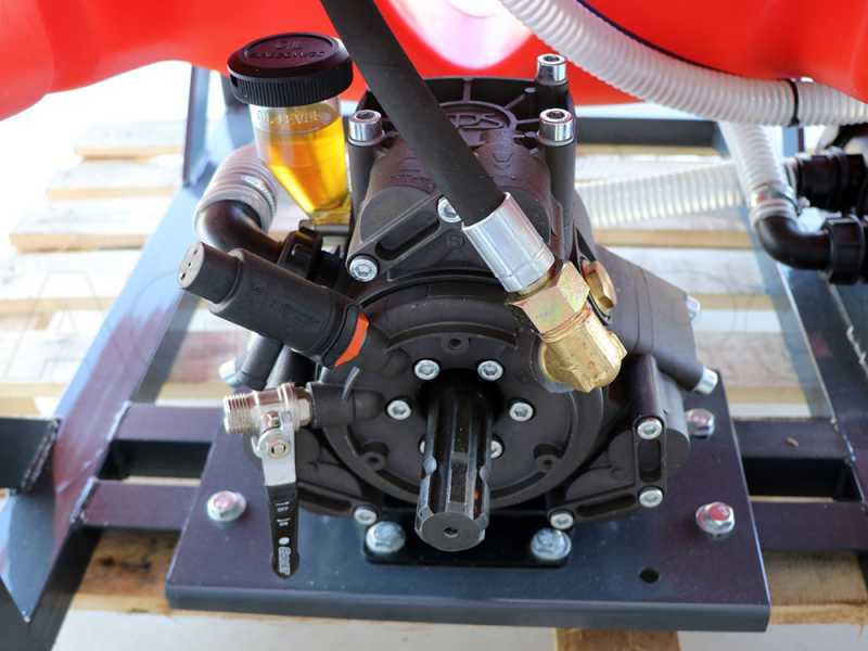 Dal Degan ILEO 400 L - Pulv&eacute;risateur port&eacute; &agrave; tracteur - pompe APS 51