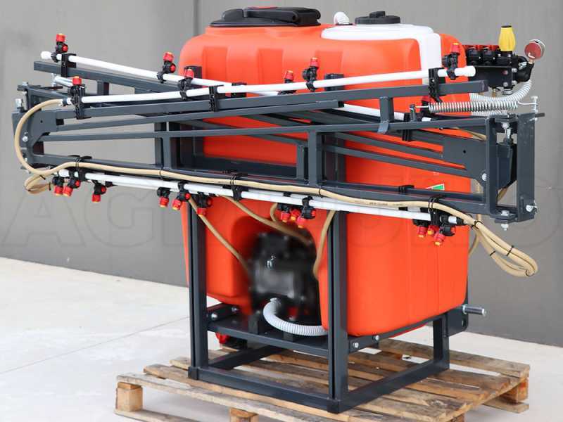 Dal Degan MANDA 300L - Pulv&eacute;risateur port&eacute; pour d&eacute;sherbage &agrave; tracteur &ndash; R&eacute;servoir 300 L &ndash; Barre 10 m -  Pompe YP70
