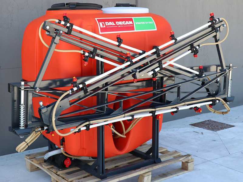 Dal Degan MANDA EXTRA 600L - Pulv&eacute;risateur pour d&eacute;sherbage sur tracteur  - Rampe d&eacute;sherbage 12 m - Pompe BP 125K