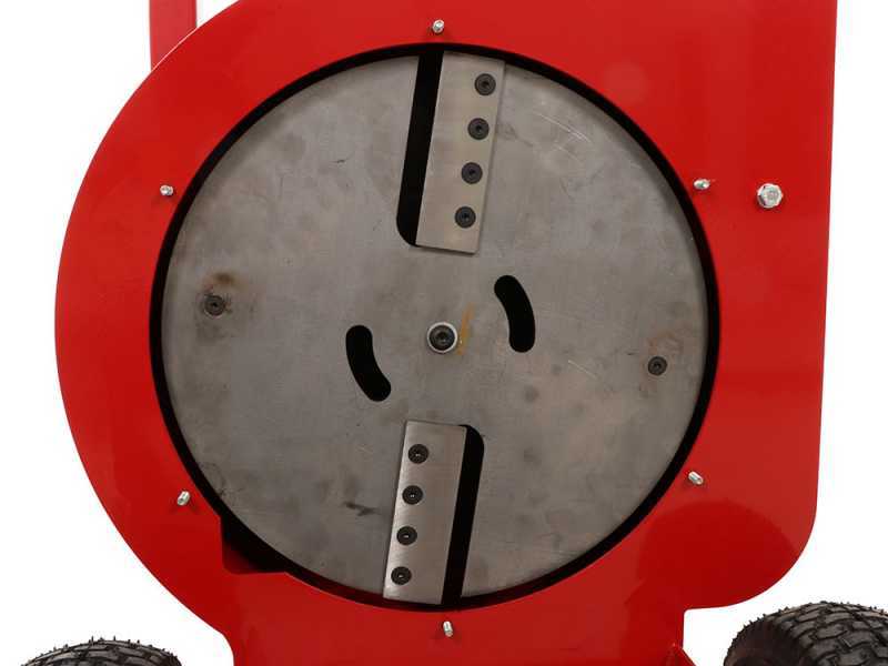 Broyeur de branches &agrave; tracteur  Ceccato Tritone BIG PTO avec atttelage &agrave;  3 points