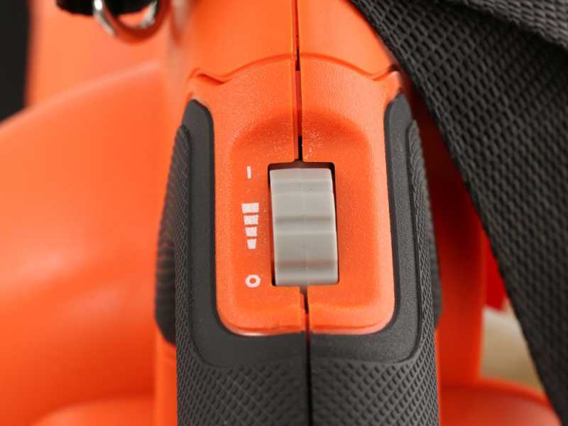 Black &amp; Decker BCBLV3625L1 - Souffleur aspirateur &agrave; feuilles sur batterie 36 V 2.5 Ah