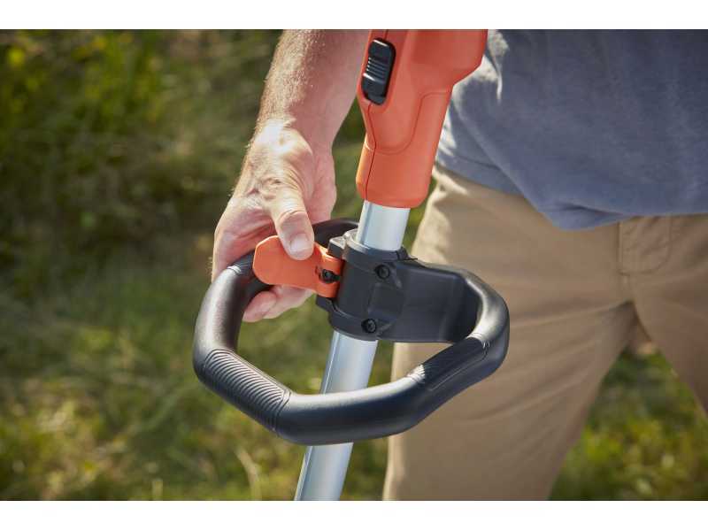 Black &amp; Decker BCSTE636L1-QW - Coupe-bordure &agrave; batterie - 36V 2.5Ah