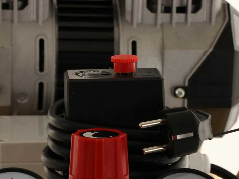 Compresseur &eacute;lectrique sur chariot Stanley DST370/8/100-3 SXCMS3013E 100lt