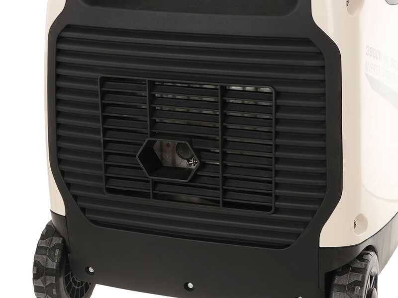 BlackStone B-iG 4000 ES - Groupe &eacute;lectrog&egrave;ne inverter &agrave; essence version &agrave; roues 3.8 kW - Continue 3.5 kW monophas&eacute;