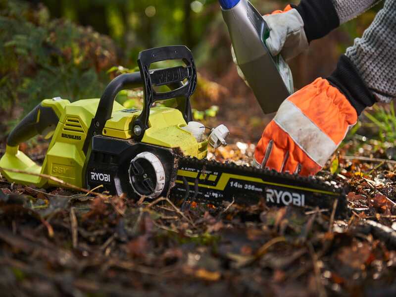 Ryobi RY36CSX35A-150 - Tron&ccedil;onneuse &agrave; batterie  36V 5 Ah - Guide de 35 cm