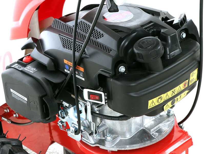 Motofaucheuse GeoTech-Pro MF 870 avec barre de coupe - moteur thermique de 150cc - 5.5HP