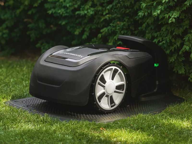 Greenworks OPTIMOW 5 - Robot tondeuse - Avec c&acirc;ble p&eacute;riph&eacute;rique