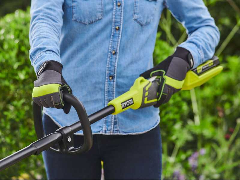 Ryobi RY36LT33A-120  - D&eacute;broussailleuse &agrave; batterie - MAX POWER 36V - 2.0Ah