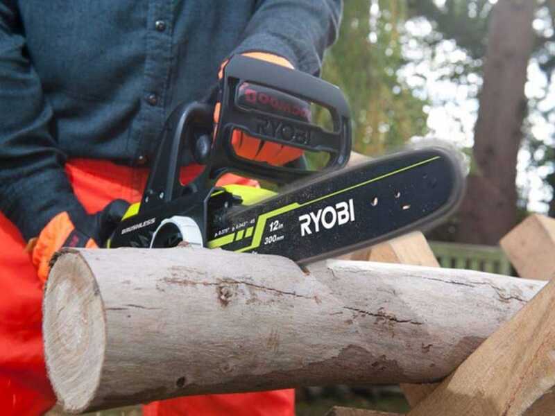 RYOBI BRUSHLESS OCS1830- Tron&ccedil;onneuse &agrave; batterie 18 V - Guide 30 cm - SANS BATTERIE NI CHARGEUR