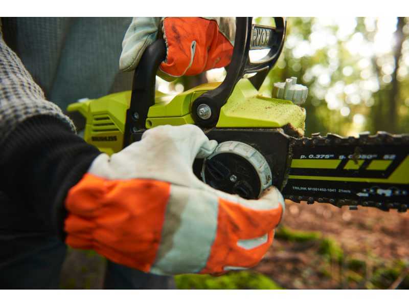 Tron&ccedil;onneuse &eacute;lectrique RYOBI BRUSHLESS RY36CSX35A-0 - MAX POWER 36V - longueur du guide 35cm - SANS BATTERIE ET SANS CHARGEUR