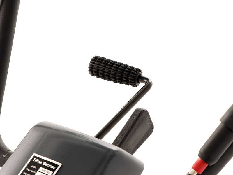 BlackStone MHG 2000  - Motobineuse thermique &agrave; essence de 212 cm3 - 7 CV